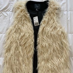 Fur vest